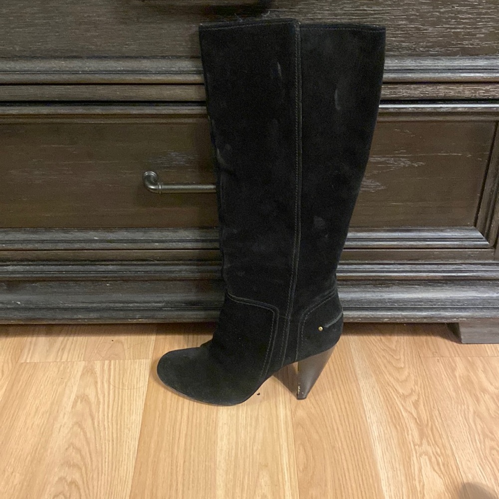 Jessica swim Simpson split suede black